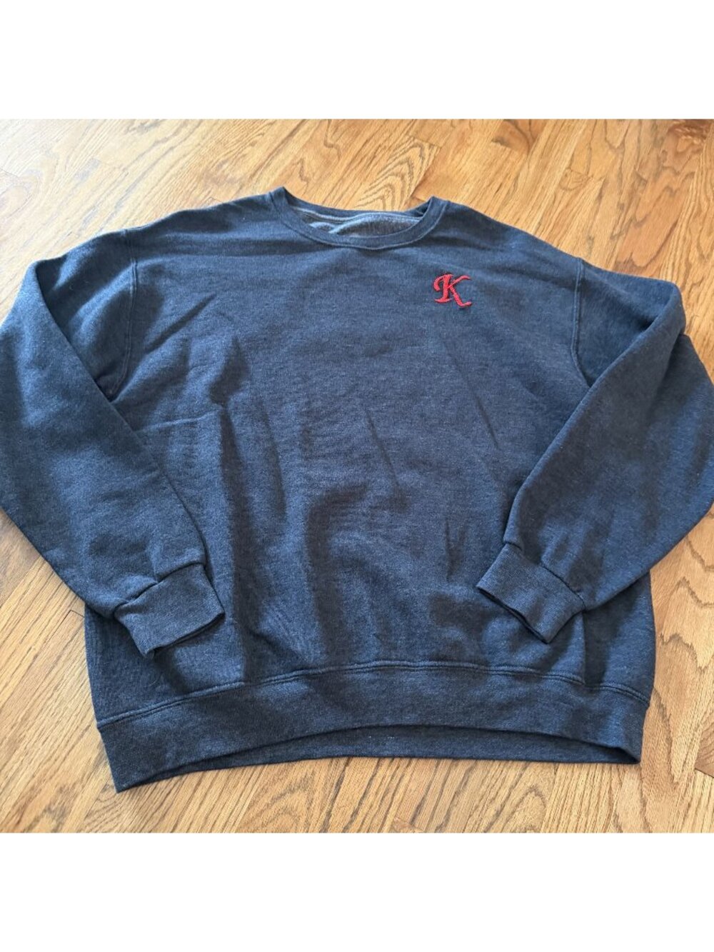 Fruit of The Loom Womens Gray Crewneck Sweatshirt with K embroidered Large